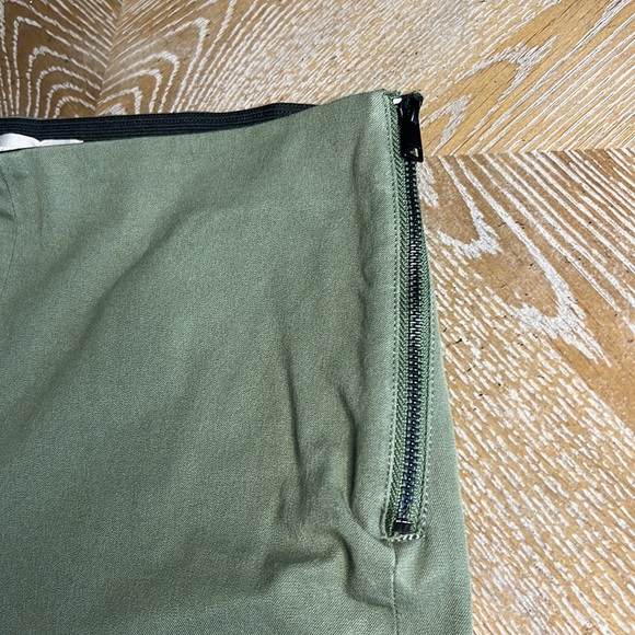 EVERLANE The Side-Zip Stretch Cotton Olive Ponte Pant 4 - Picture 11 of 14